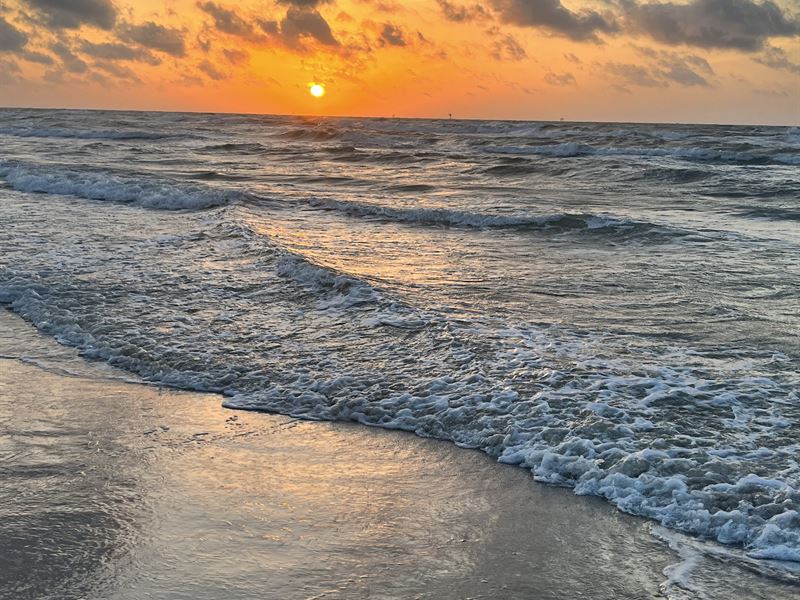 Oceanfront Property, Magnolia Beach : Magnolia : Calhoun County : Texas
