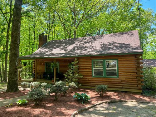 Attala County, Log Cabin on 7.5 Acr : Kosciusko : Attala County : Mississippi