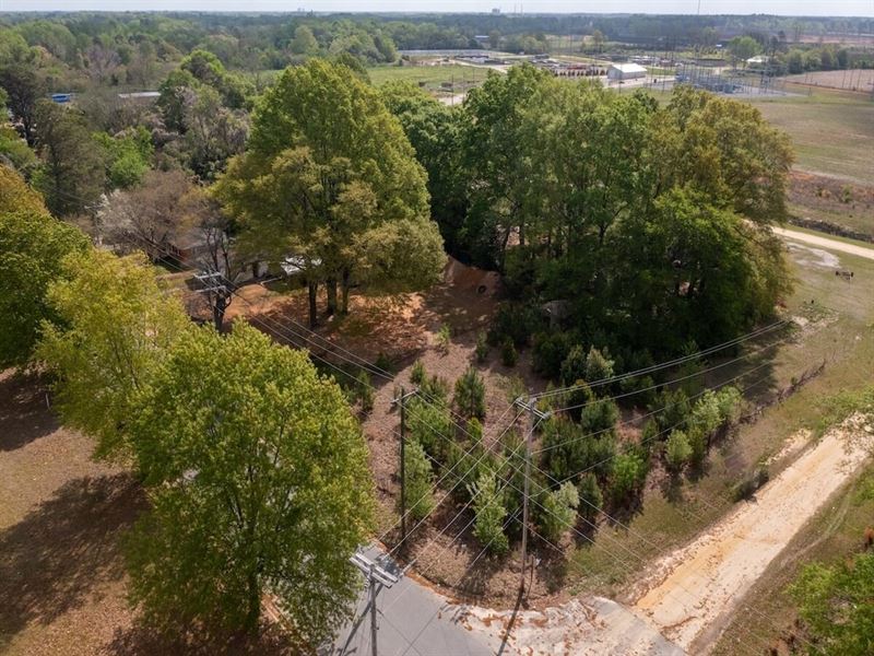 .37 Acres of Land for Sale in Scot : Laurinburg : Scotland County : North Carolina