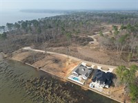 Waterfront Living on Ross Barnett : Madison : Mississippi