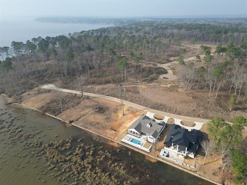 Waterfront Living on Ross Barnett : Madison : Mississippi