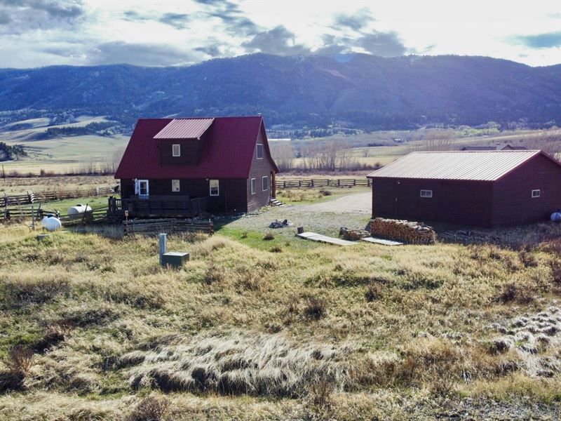 Red Roof Retreat : Centennial : Albany County : Wyoming