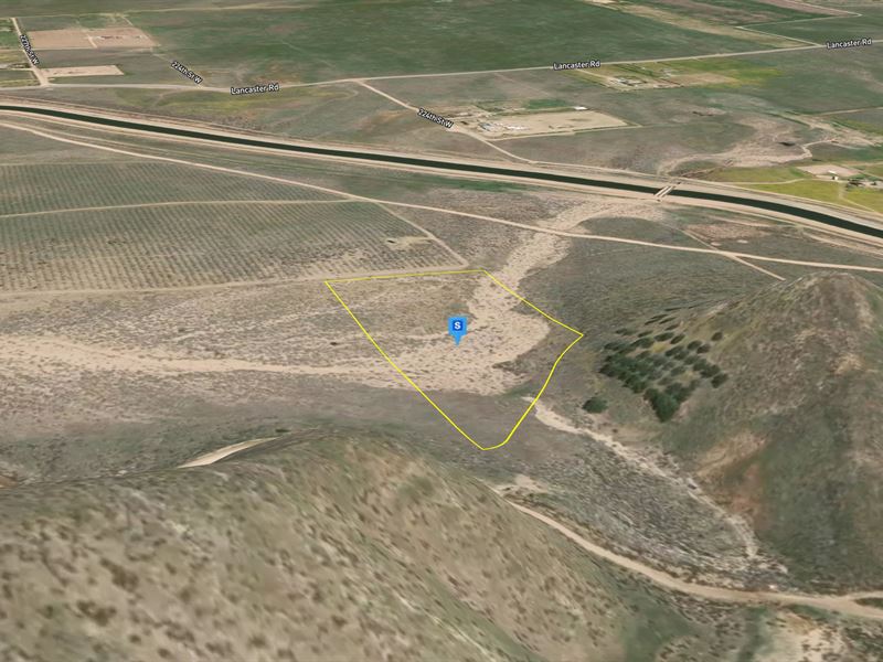 5 Acres Near Lancaster California : Lake Hughes : Los Angeles County : California