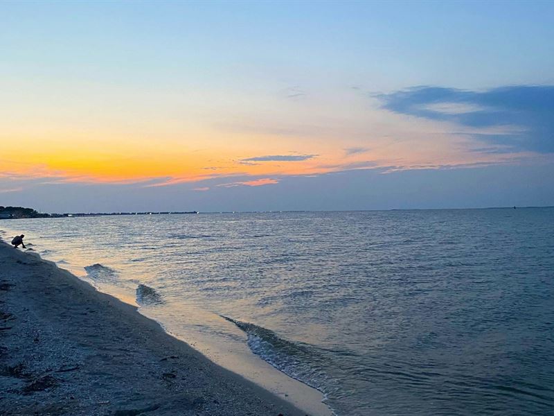 Oceanfront Lot, Make Offer, $279/M : Magnolia : Calhoun County : Texas