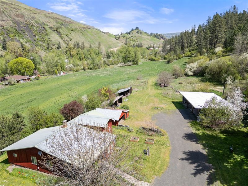 2977 Highway 162 : Kamiah : Idaho County : Idaho