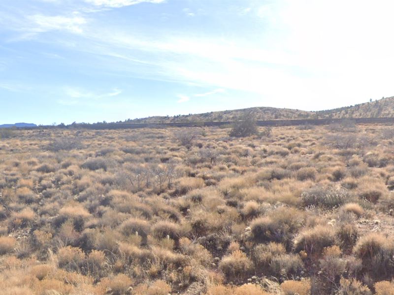 One Parcel, Infinite Possibilities : Kingman : Mohave County : Arizona