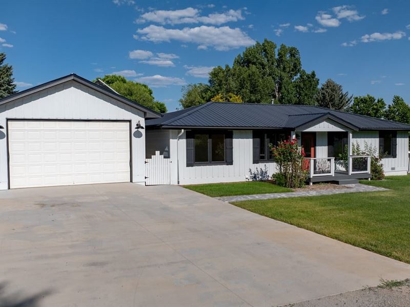 Willow Heights Remodeled Home : Hotchkiss : Delta County : Colorado