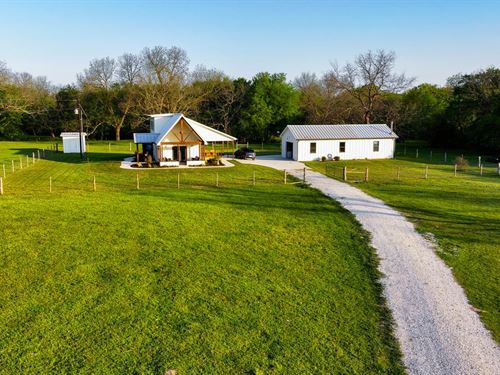 459 Colwell Road, Forestburg, Texas : Forestburg : Montague County : Texas