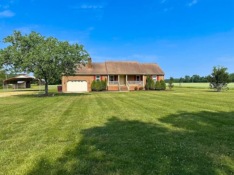 3 Acres with a Brick Ranch for Sale : Chesapeake : Chesapeake County : Virginia
