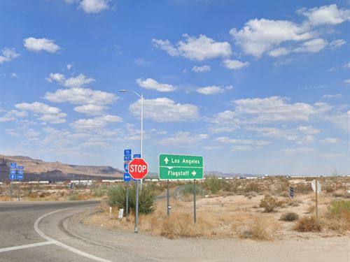 7.95 Acre in Mohave County, AZ : Yucca : Mohave County : Arizona