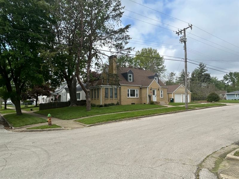 713 S 17th St : Decatur : Macon County : Illinois