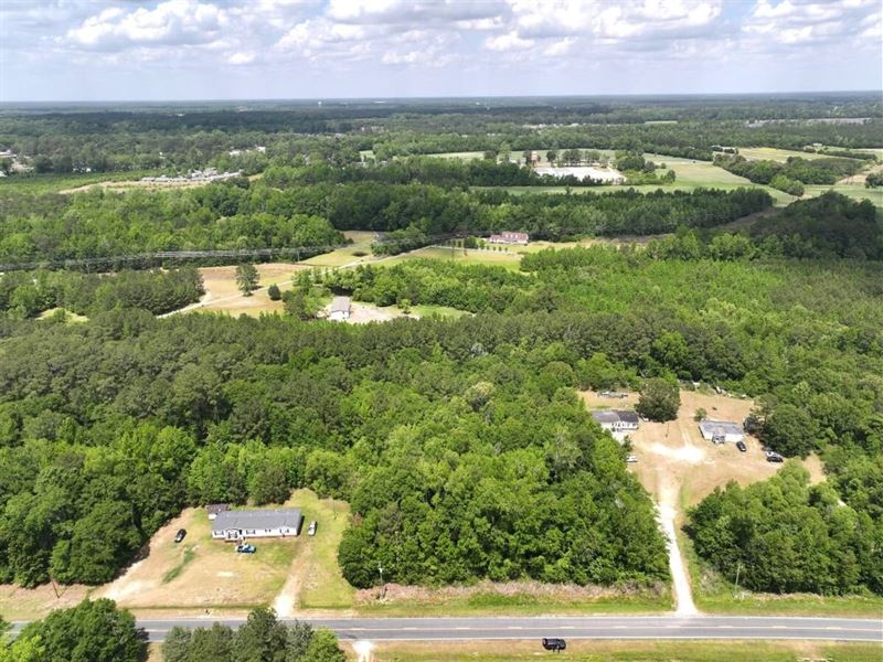 1.10 Acres of Residential Land : Grifton : Pitt County : North Carolina