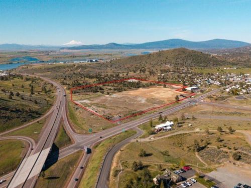 Commercial Land for Truck Plaza : Klamath Falls : Klamath County : Oregon