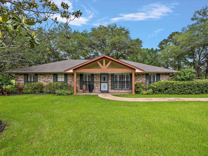 12392 FM 355, Trinity, Texas : Trinity : Trinity County : Texas