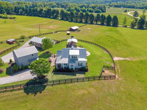 4Br/3.5Br on 4 Acres : Monroe : Walton County : Georgia