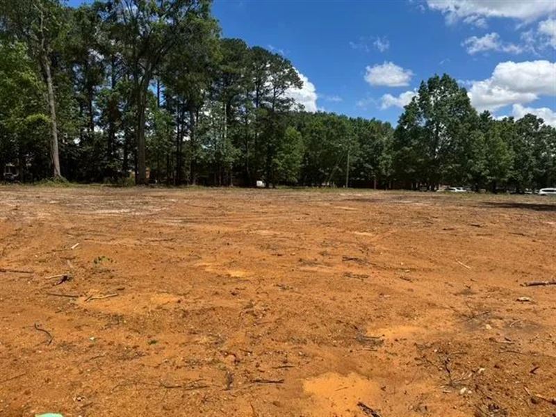 .87 Acre On Aaron Tippin Drive : Greer : Greenville County : South Carolina