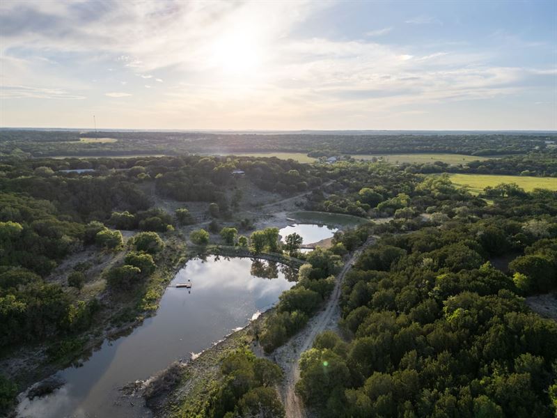 106 Acres, Private Gentleman's Ran : Lampasas : Lampasas County : Texas