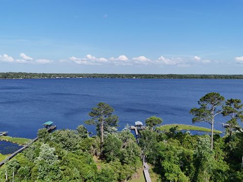 Secluded Homesite Near Georges Lake : Florahome : Putnam County : Florida