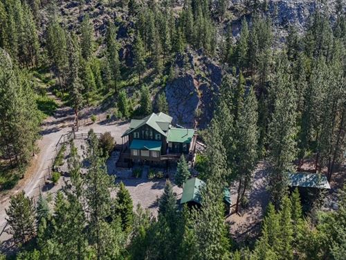 Luxurious Montana Estate : Plains : Sanders County : Montana