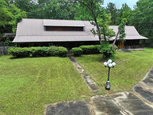 A Home On 4 Acres In Lowndes County : Caledonia : Lowndes County : Mississippi