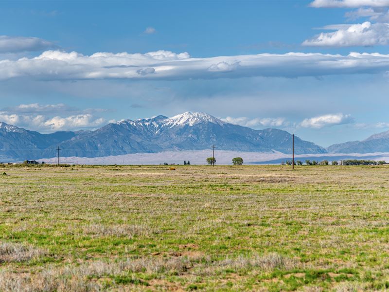 Power, Roads & Rocky Mountain Views : Alamosa : Alamosa County : Colorado