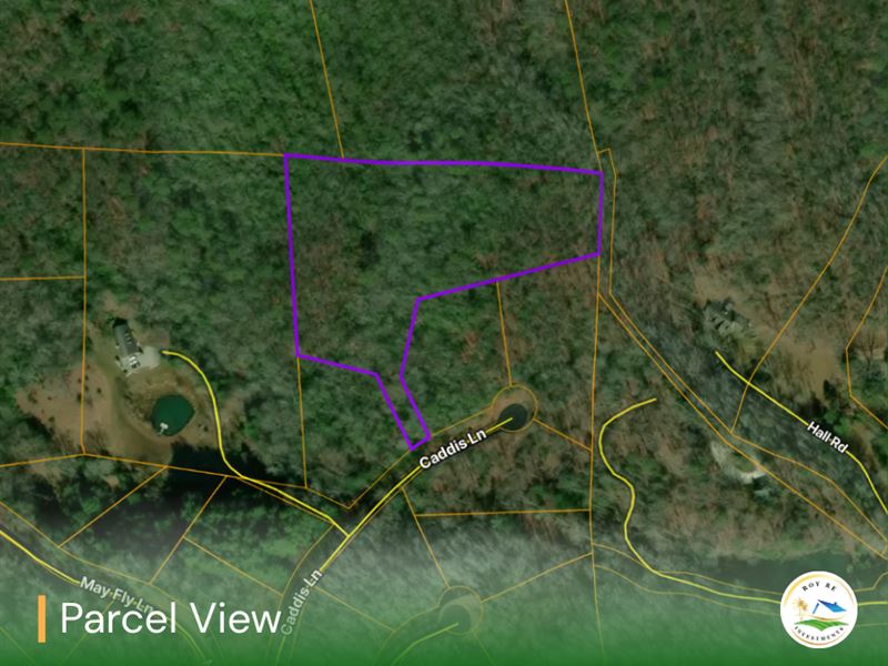 4.77 Luxury Lot in Gated Mountain : Horse Shoe : Henderson County : North Carolina