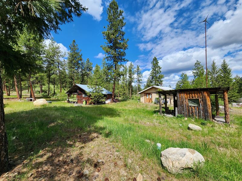 Bluebell Ridge Oasis : Tonasket : Okanogan County : Washington