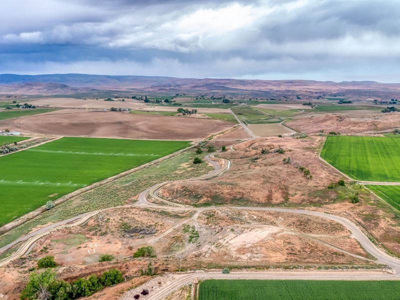 25-Acre Multi-Use Property Gravel : Adrian : Malheur County : Oregon