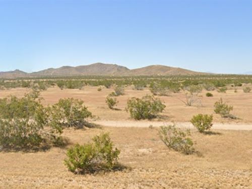 Residential Lot in The High Desert : California City : Kern County : California