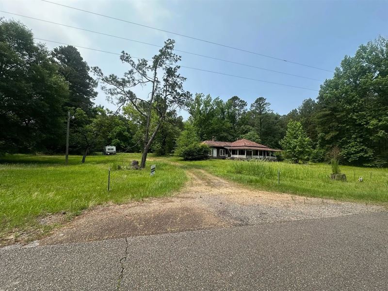 70 Acre Hunting Property with Camp : Georgetown : Grant Parish : Louisiana