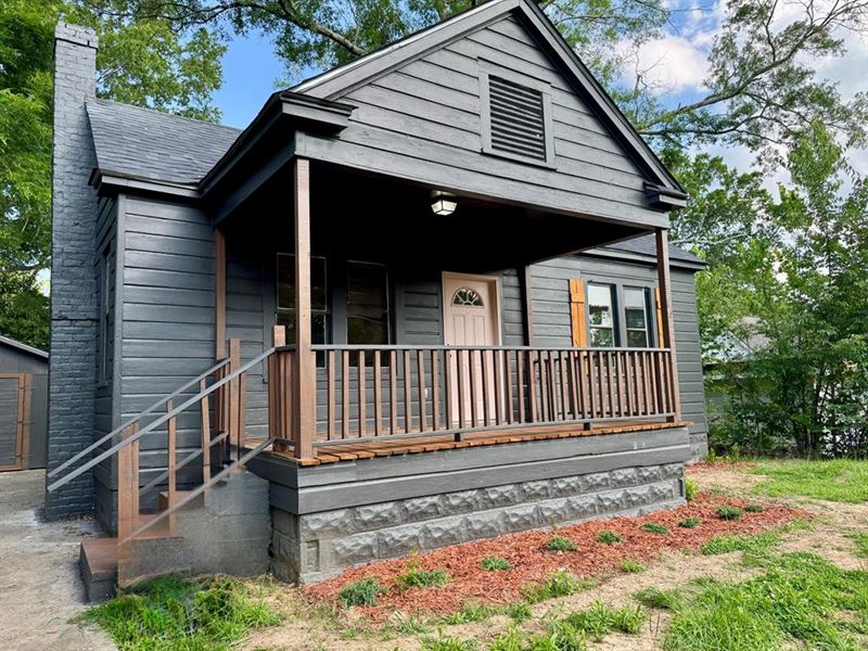 Charming Cottage Home : McComb : Pike County : Mississippi