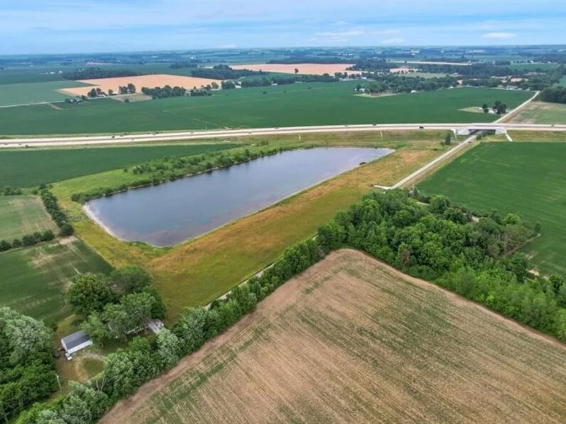24.5 Acres with 10-Acre Pond, Howa : Sharpsville : Howard County : Indiana