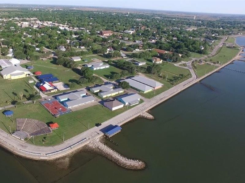 Palacios, TX Lot, Paved Access : Palacios : Jackson County : Texas
