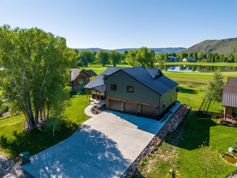 Gunnison Golf Course Modern Home : Gunnison : Gunnison County : Colorado
