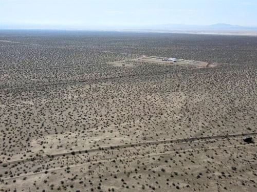 Remote & Ready for Off Grid Use : Hinkley : San Bernardino County : California