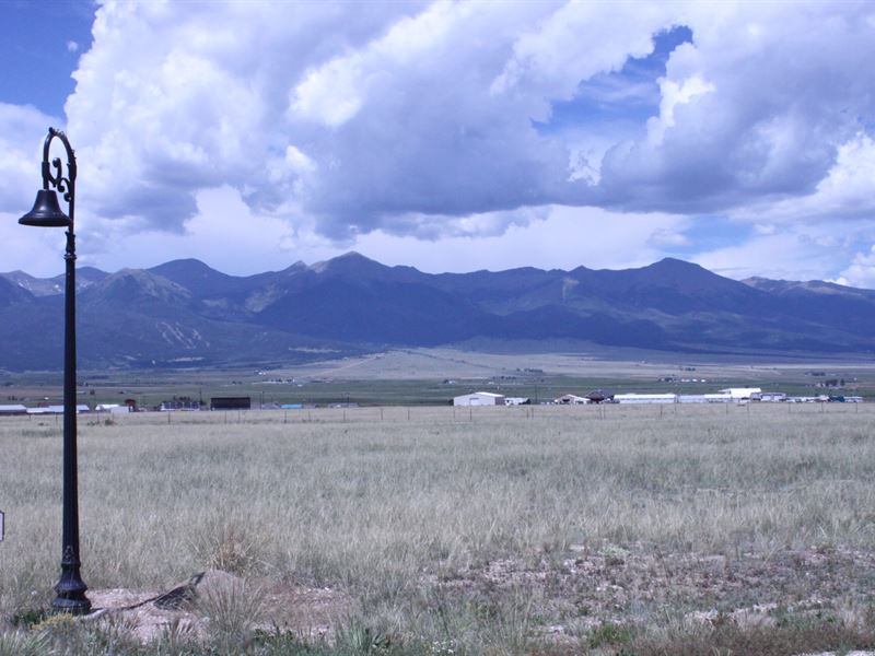 102 Mission Circle : Westcliffe : Custer County : Colorado