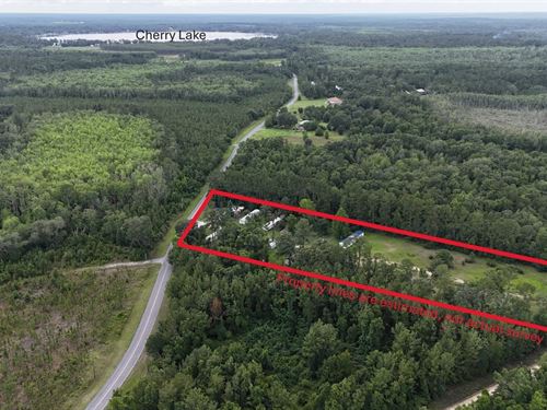 111 NE Purslane Lane Mobile Home PA : Madison : Florida