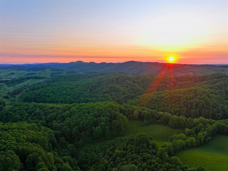 Mountain Magic 147 Unrestricted : North Tazewell : Tazewell County : Virginia