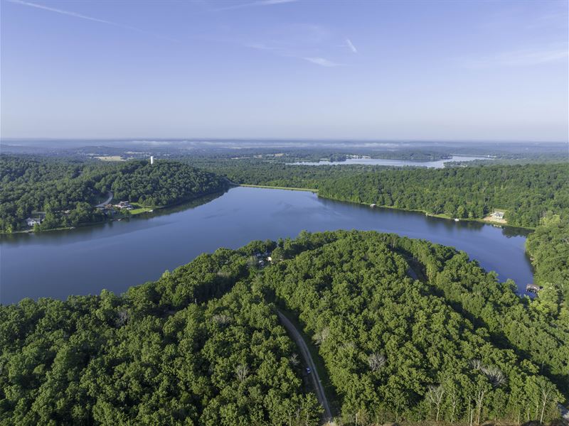 6 Min Walk to The Boat Launch : Horseshoe Bend : Izard County : Arkansas