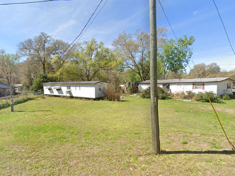 Land with Utilities in Floral City : Floral City : Citrus County : Florida
