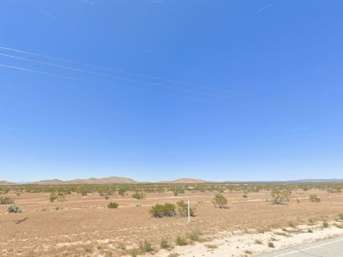 Multi-Family Lot in California City : California City : Kern County : California
