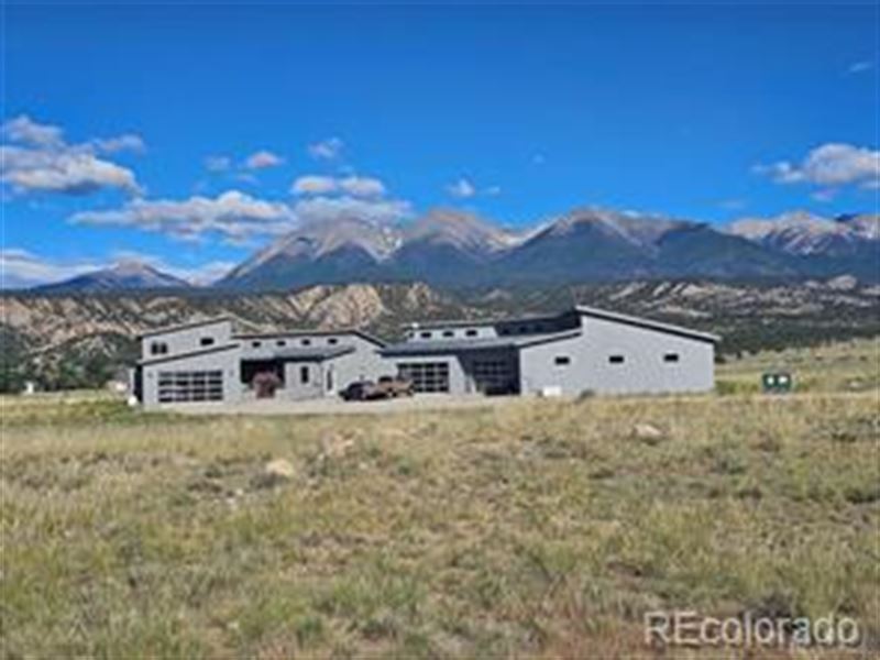 Modern Mountain Home : Salida : Chaffee County : Colorado