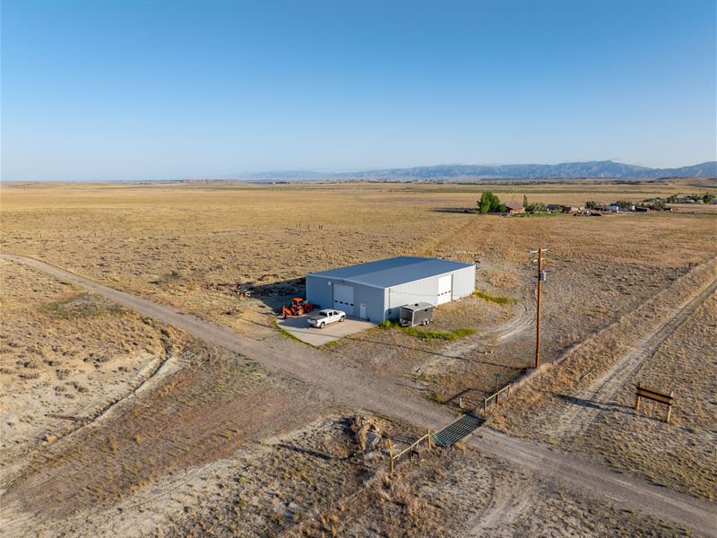 Shoshoni Shop with Living Quarters : Shoshoni : Fremont County : Wyoming