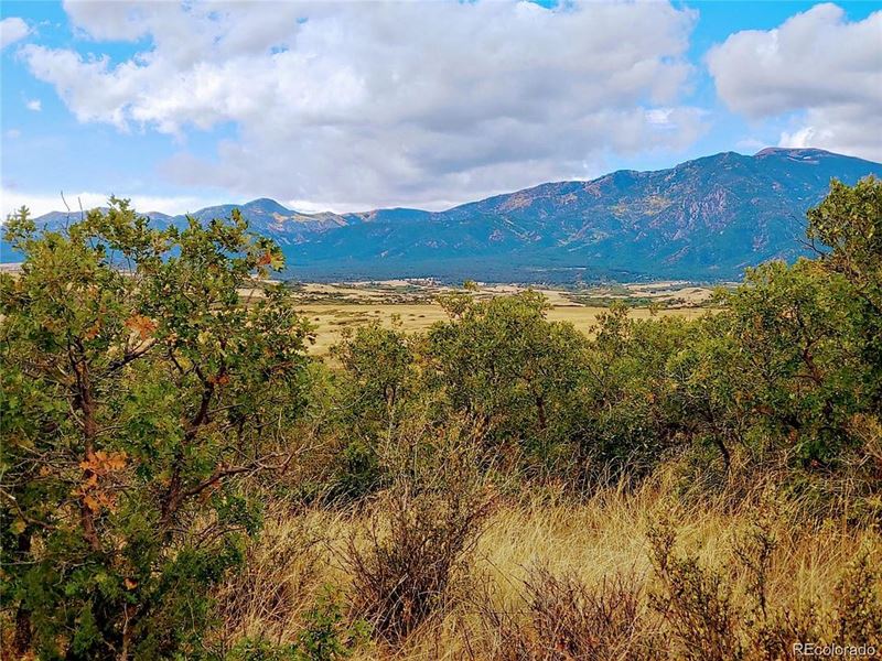 Lovely Greenhorn Meadows Park Area : Pueblo : Pueblo County : Colorado