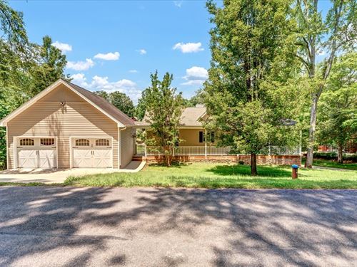 Lakefront Living on Cherokee Lake : Mooresburg : Hawkins County : Tennessee