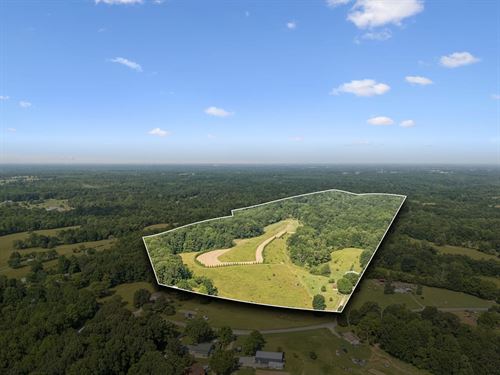 Four Springs Farm Turn-Key Trophy : Ethridge : Giles County : Tennessee