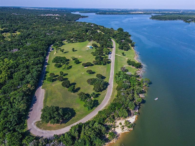 Livingston, TX Lot in Crystal Lakes : Livingston : Polk County : Texas