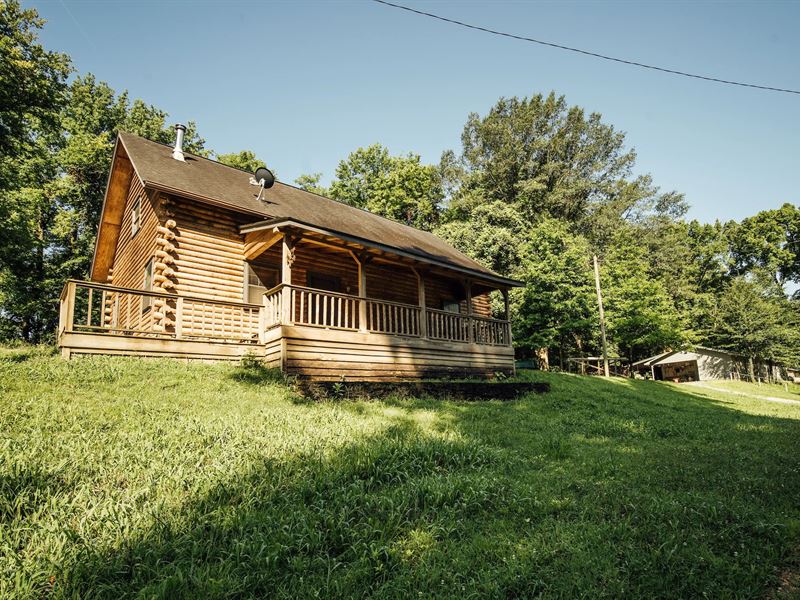 One Equity Share with A Cabin in Co : Clarksdale : Coahoma County : Mississippi