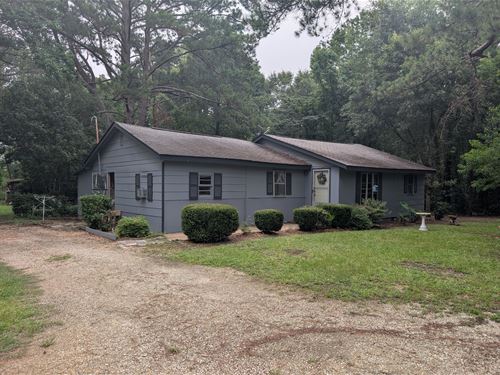 2 Bed, 1 Bath Home On 4.64 Acres : Grady : Montgomery County : Alabama