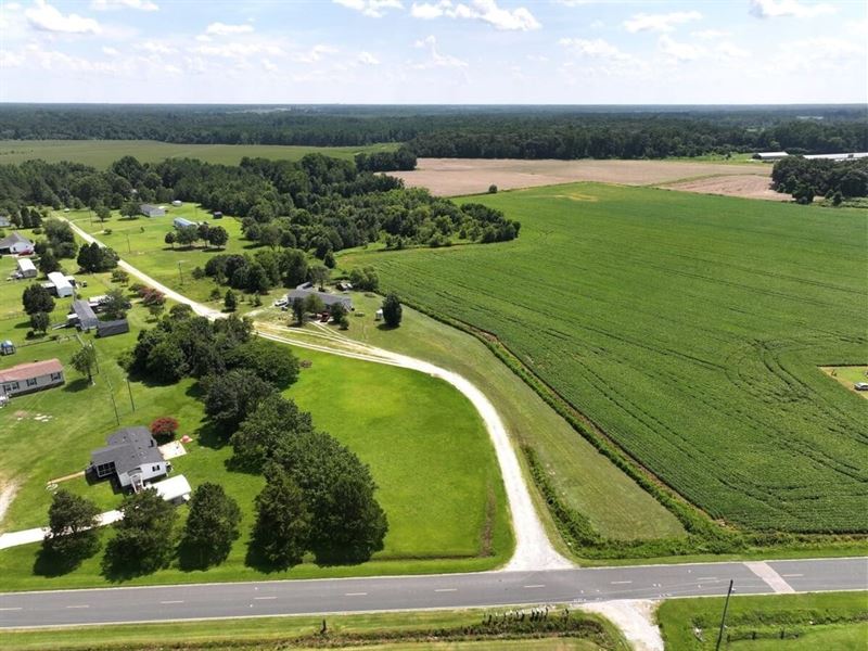 .577 Acres of Residential Land : Pikeville : Greene County : North Carolina